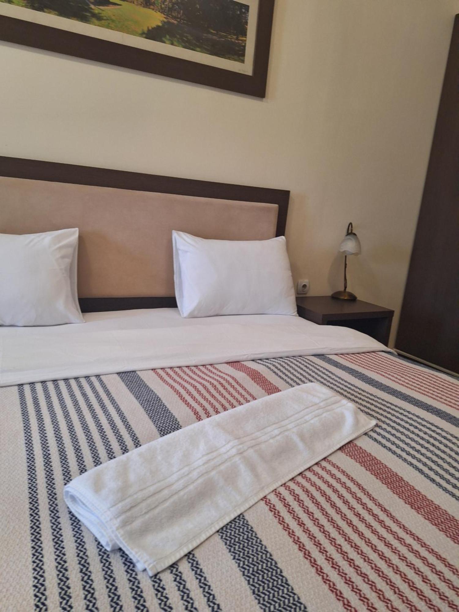 Garni Hotel Ema كراغوييفاك المظهر الخارجي الصورة