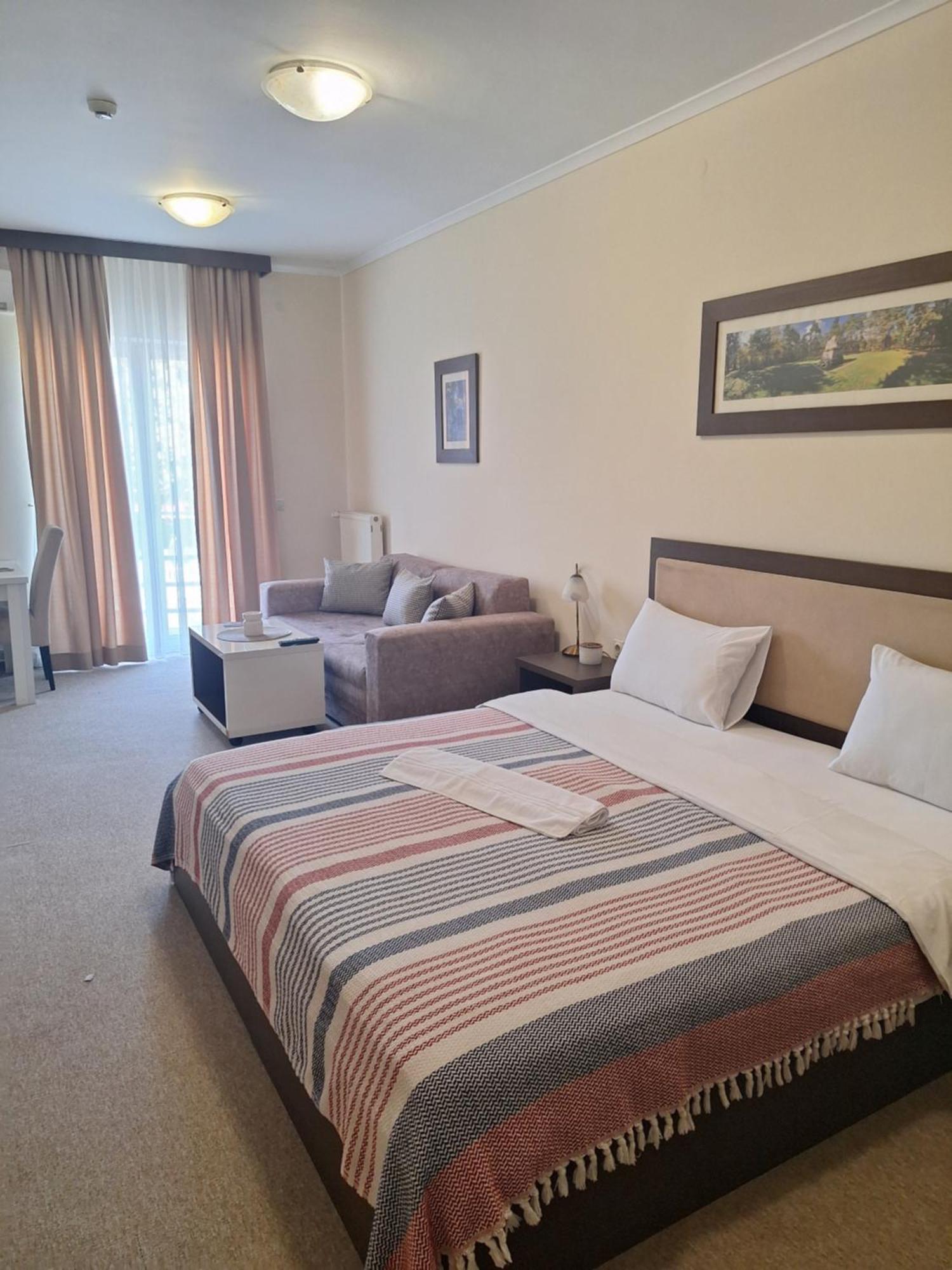 Garni Hotel Ema كراغوييفاك المظهر الخارجي الصورة