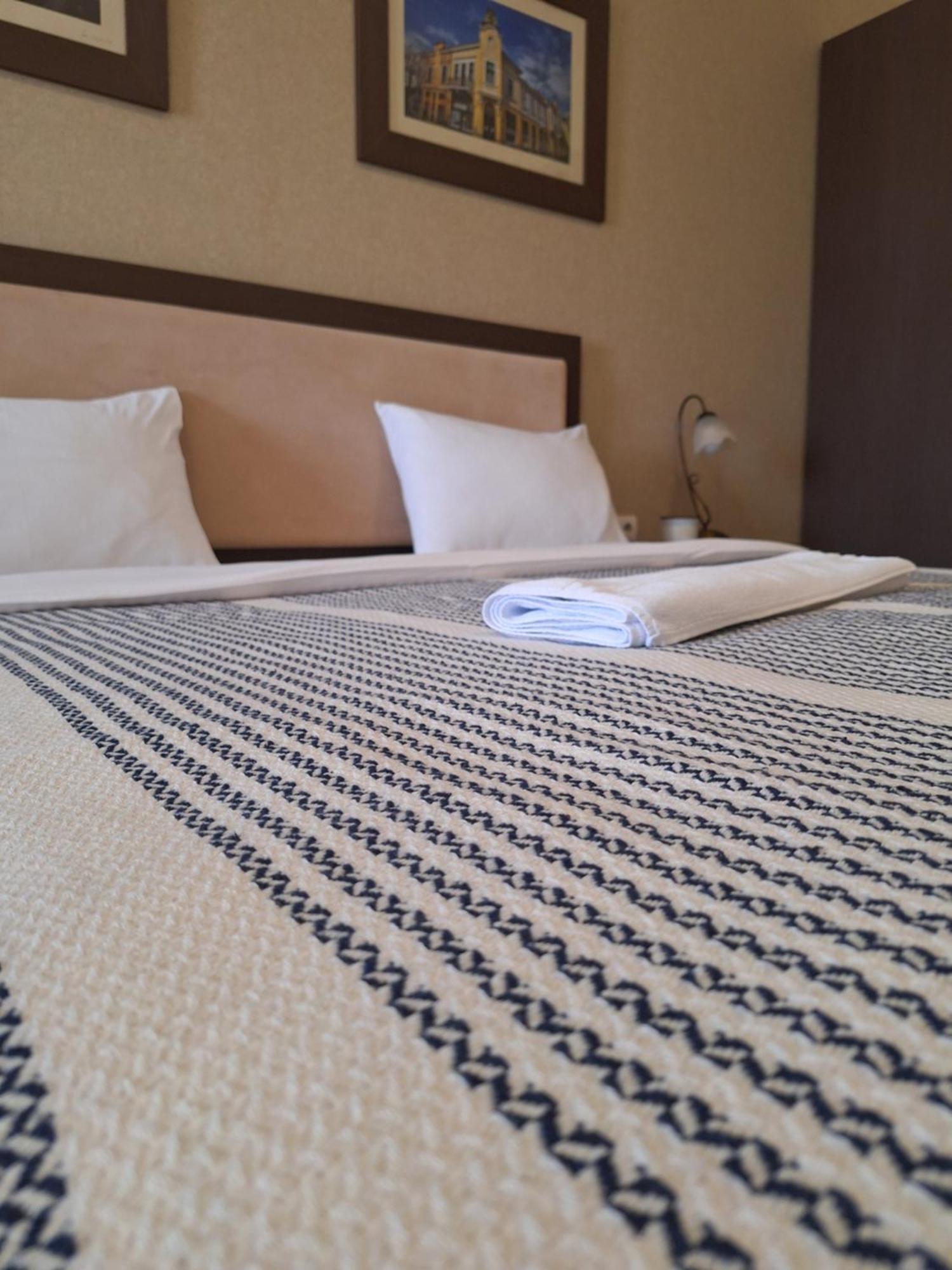 Garni Hotel Ema كراغوييفاك المظهر الخارجي الصورة